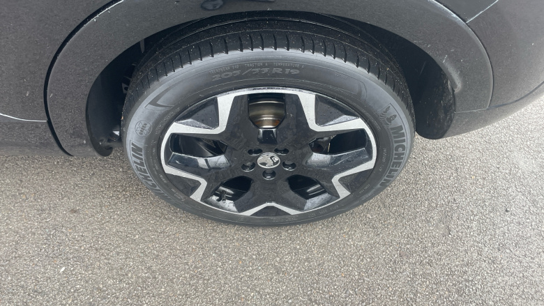 Vauxhall Grandland 1.2 Turbo Ultimate 5dr Petrol Hatchback